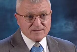 Wesley Fox, Medal of Honor